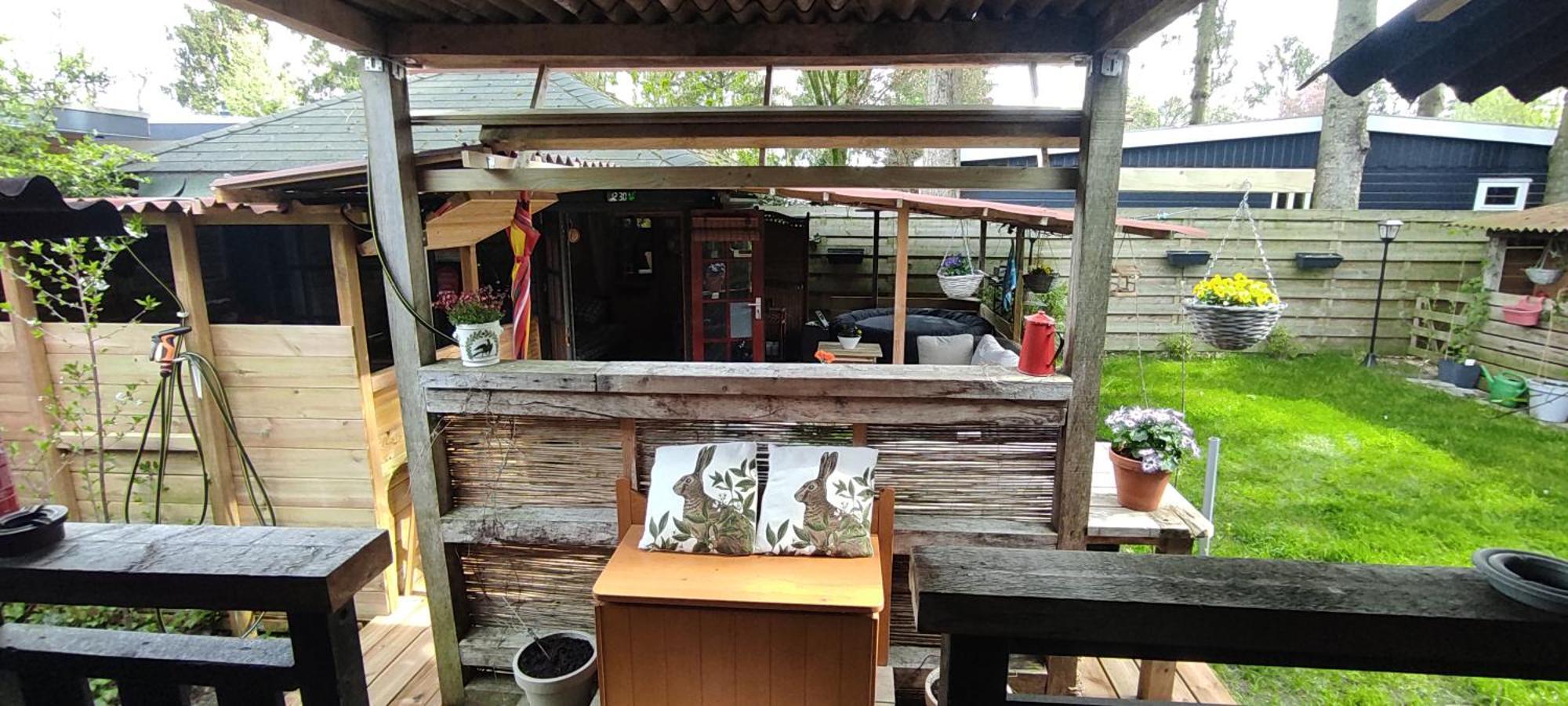 פוטן "Tempat Senang" Chalet On The Beautiful Veluwe With Airco Sauna Bbq Jacuzzi Beamer And Dog מראה חיצוני תמונה