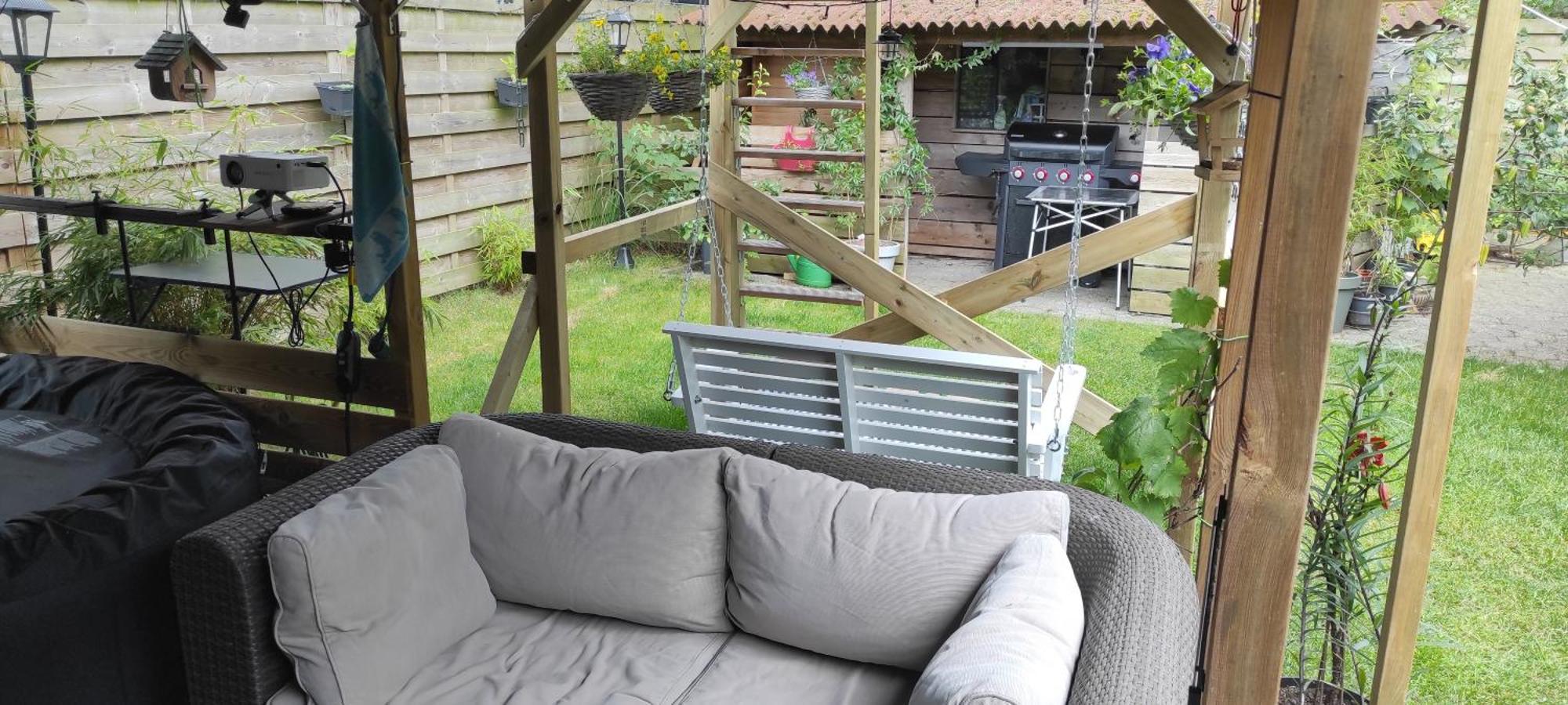 פוטן "Tempat Senang" Chalet On The Beautiful Veluwe With Airco Sauna Bbq Jacuzzi Beamer And Dog מראה חיצוני תמונה